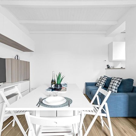 Lo3 • Navigli Chic Apartment • Μιλάνο Εξωτερικό φωτογραφία